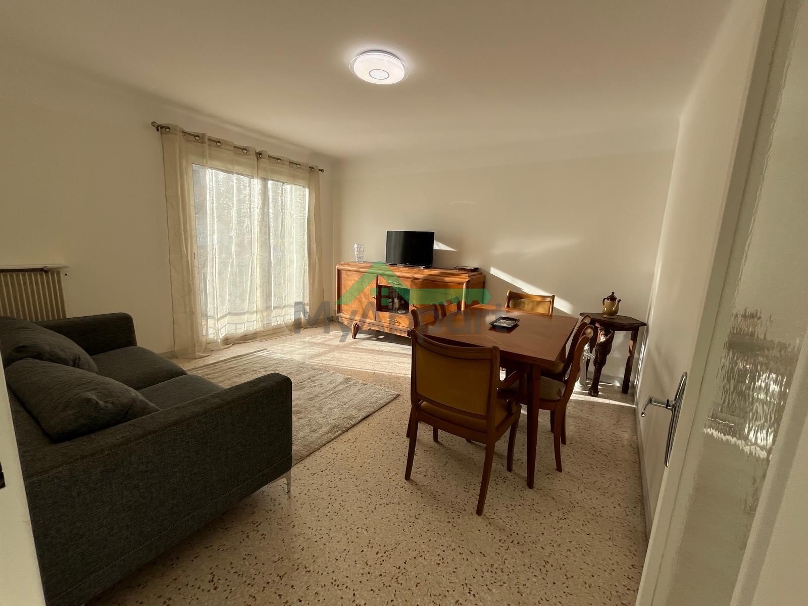 Appartement lumineux avec terrasse à Nice