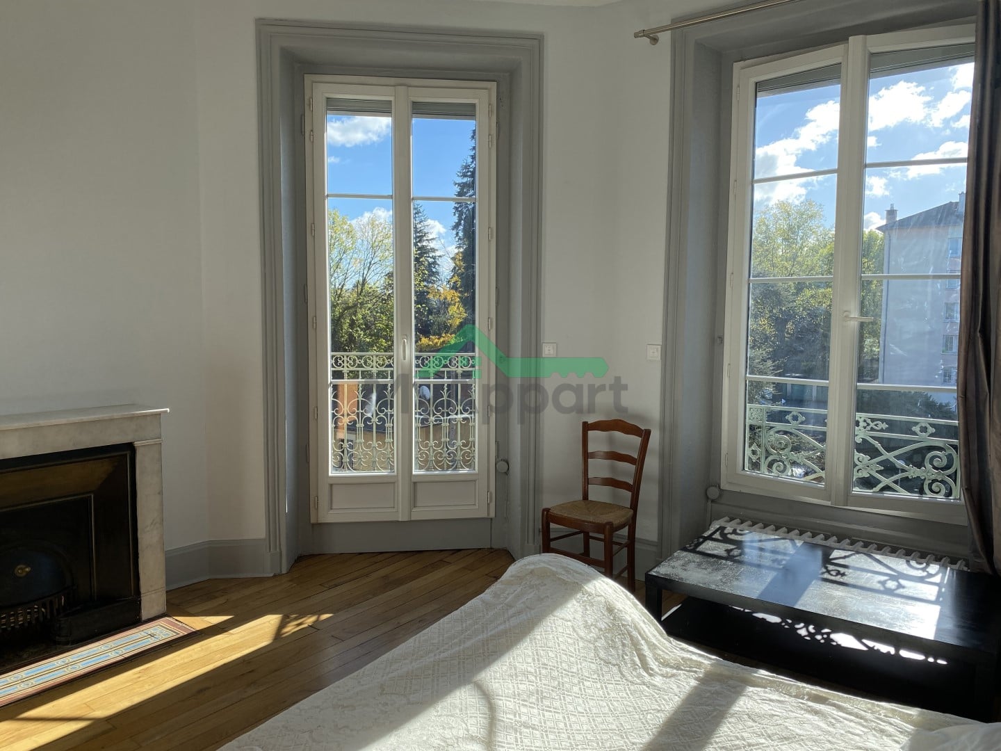 Location  appartement 3 pièces  à Ecully (69)