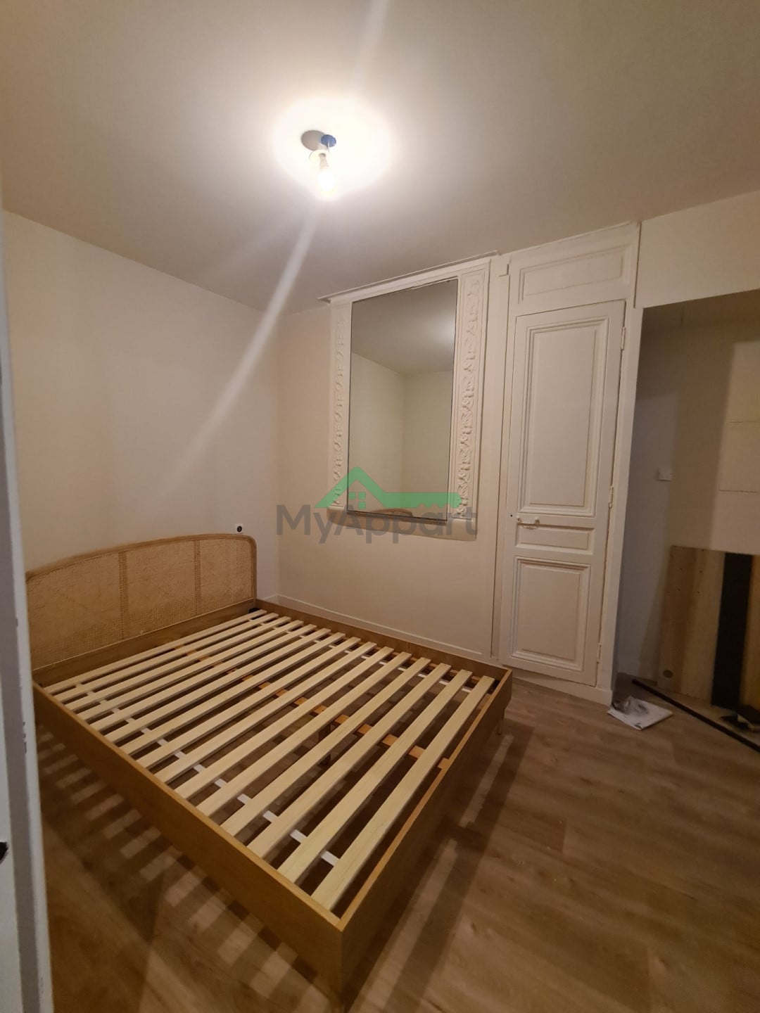 Location Studio 33,3 m² Bordeaux — photo 4