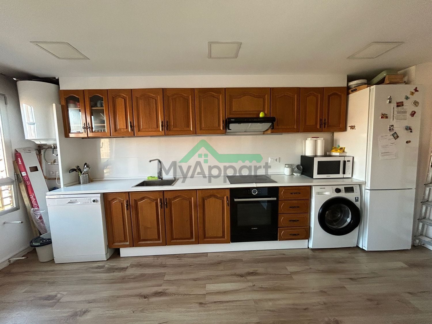 Piso reformado con balcones — foto 8