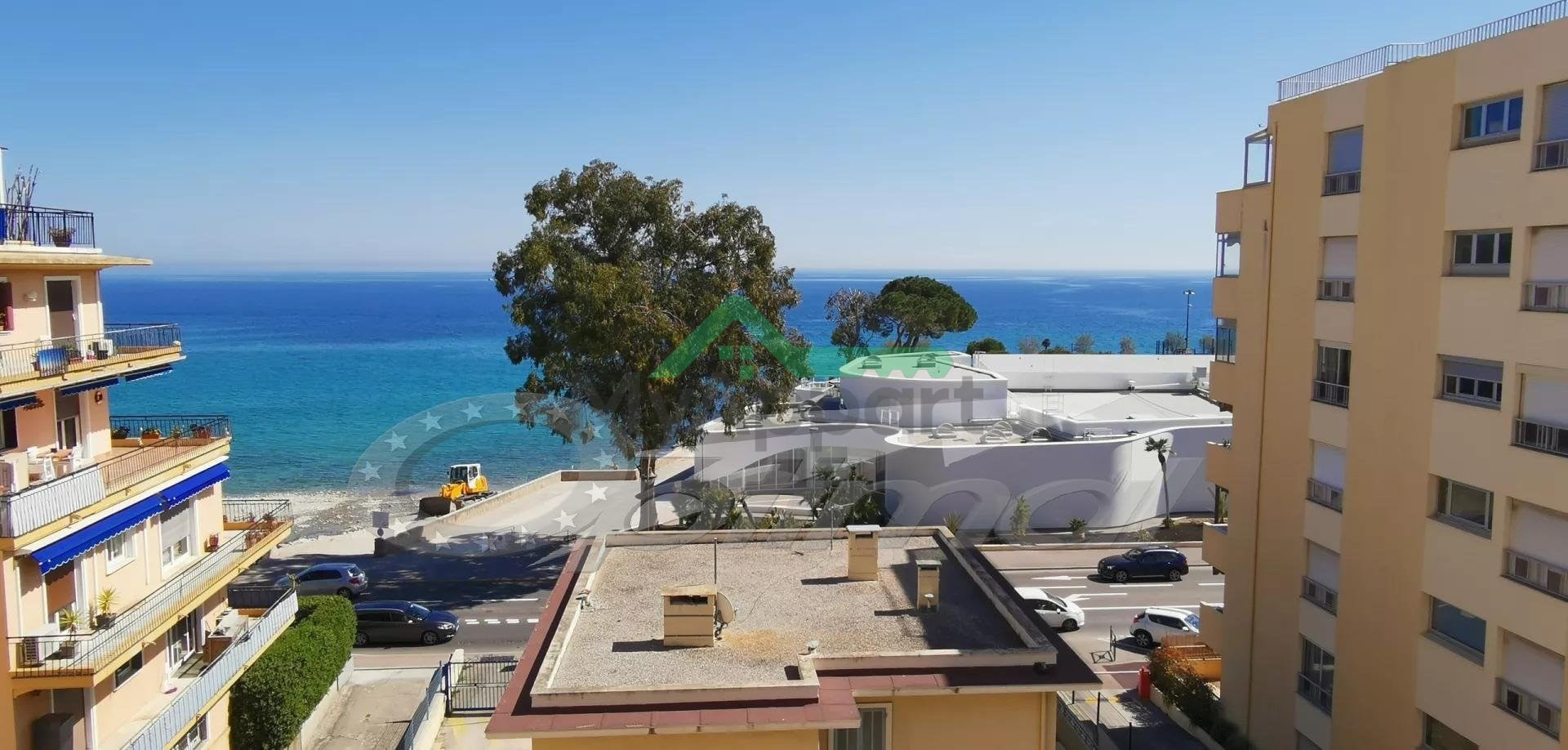 Studio dernier étage vue mer balcon — photo 1