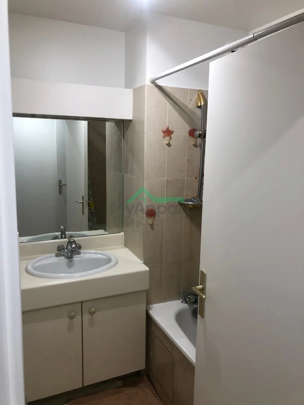 Appartement meublé lumineux avec balcon — photo 8