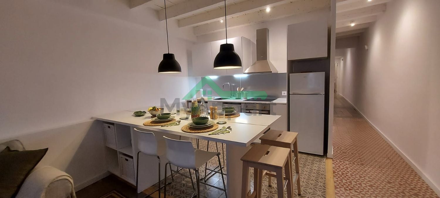 Piso reformado con balcón luminoso — foto 5