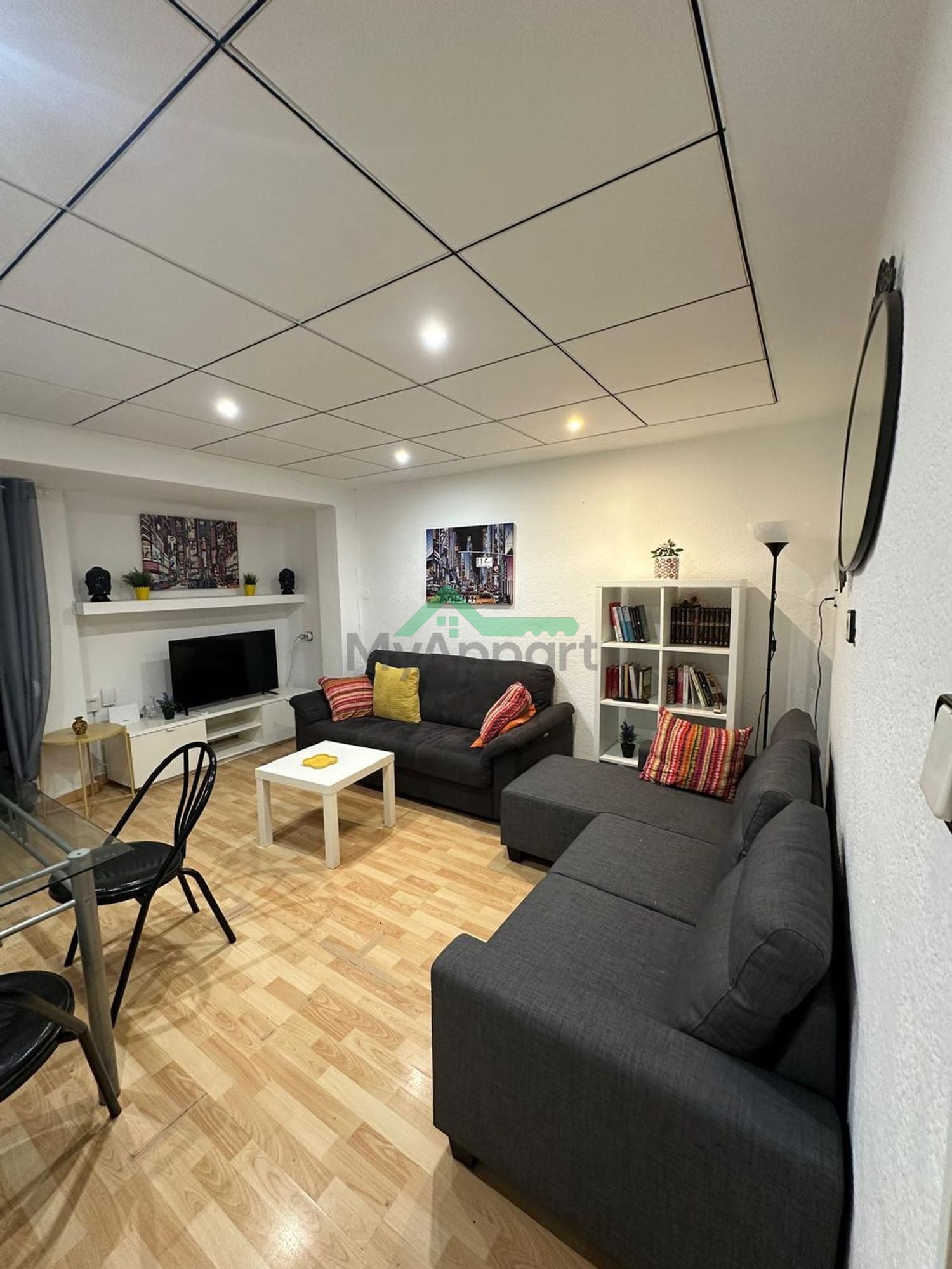Piso amueblado 3 habitaciones — foto 2