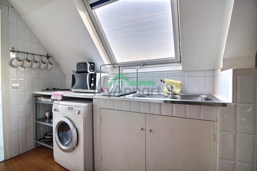 Location Studio 20,57 m² Paris 1er - Palais Royal - Rue De Rivoli — photo 11