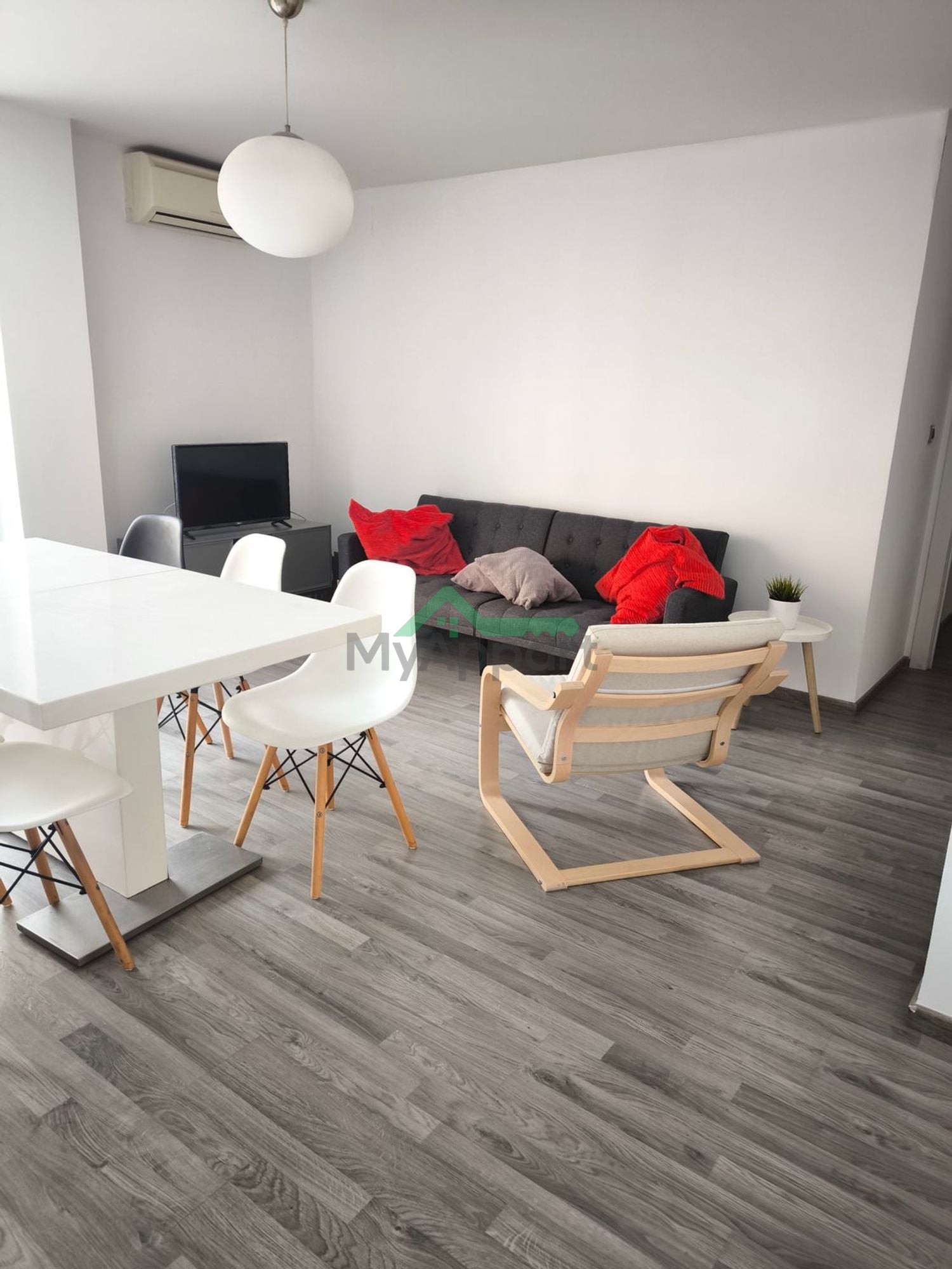 Piso 3 dormitorios terraza y balcón — foto 4