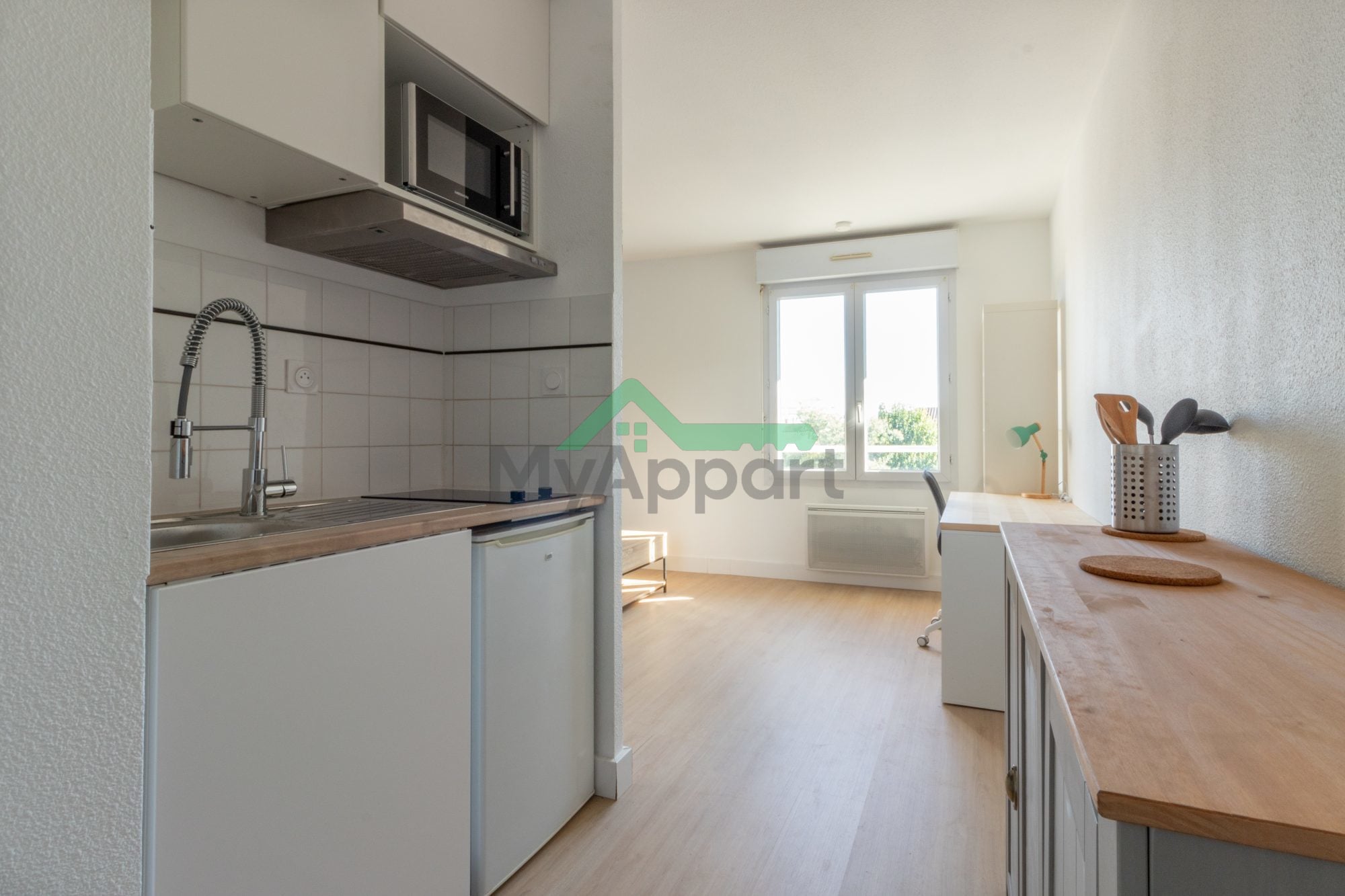 Appartement meublé 1 pièce 23 m², Bordeaux - 730 € — photo 3