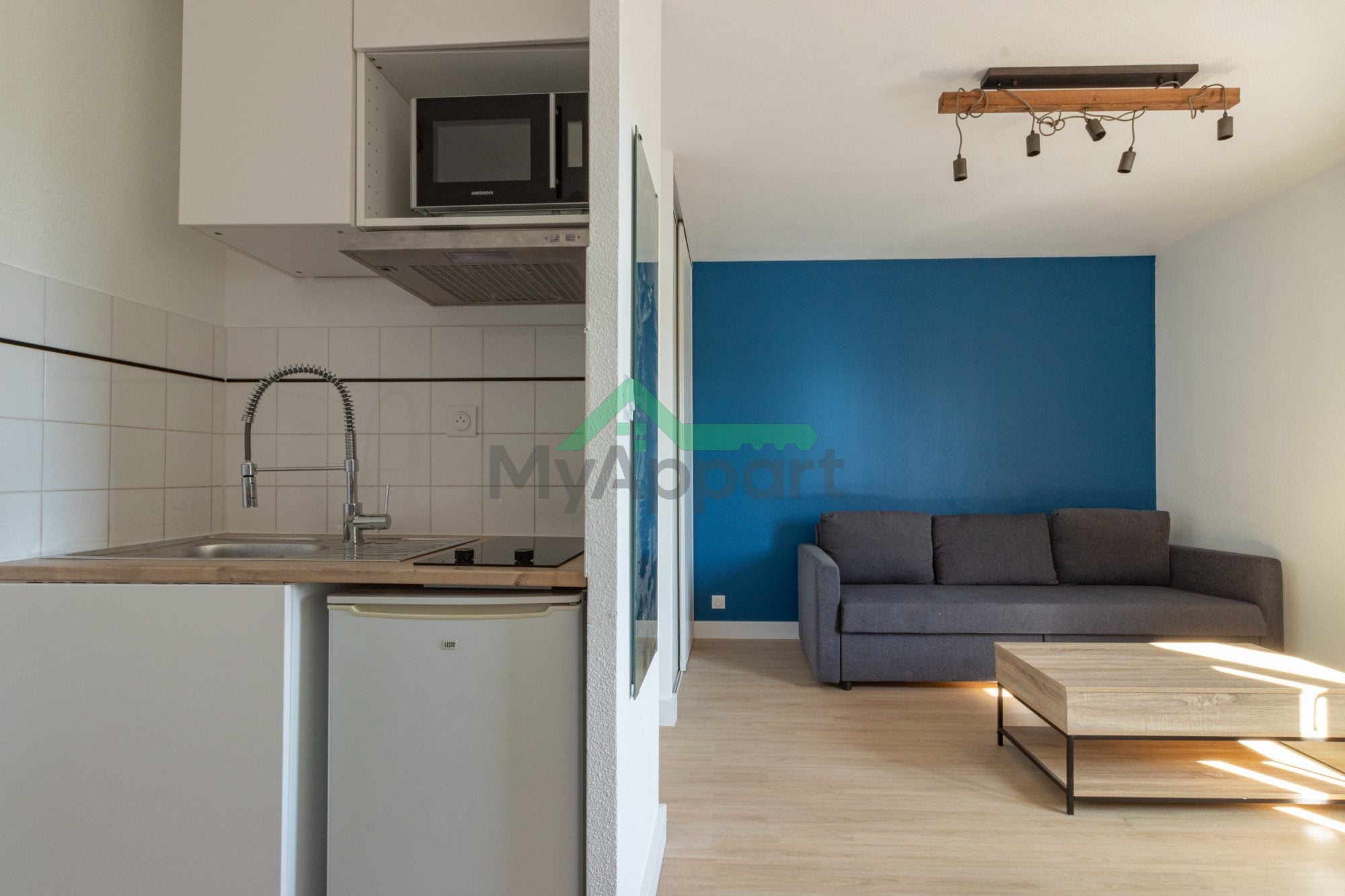 Appartement meublé 1 pièce 23 m², Bordeaux - 730 € — photo 2