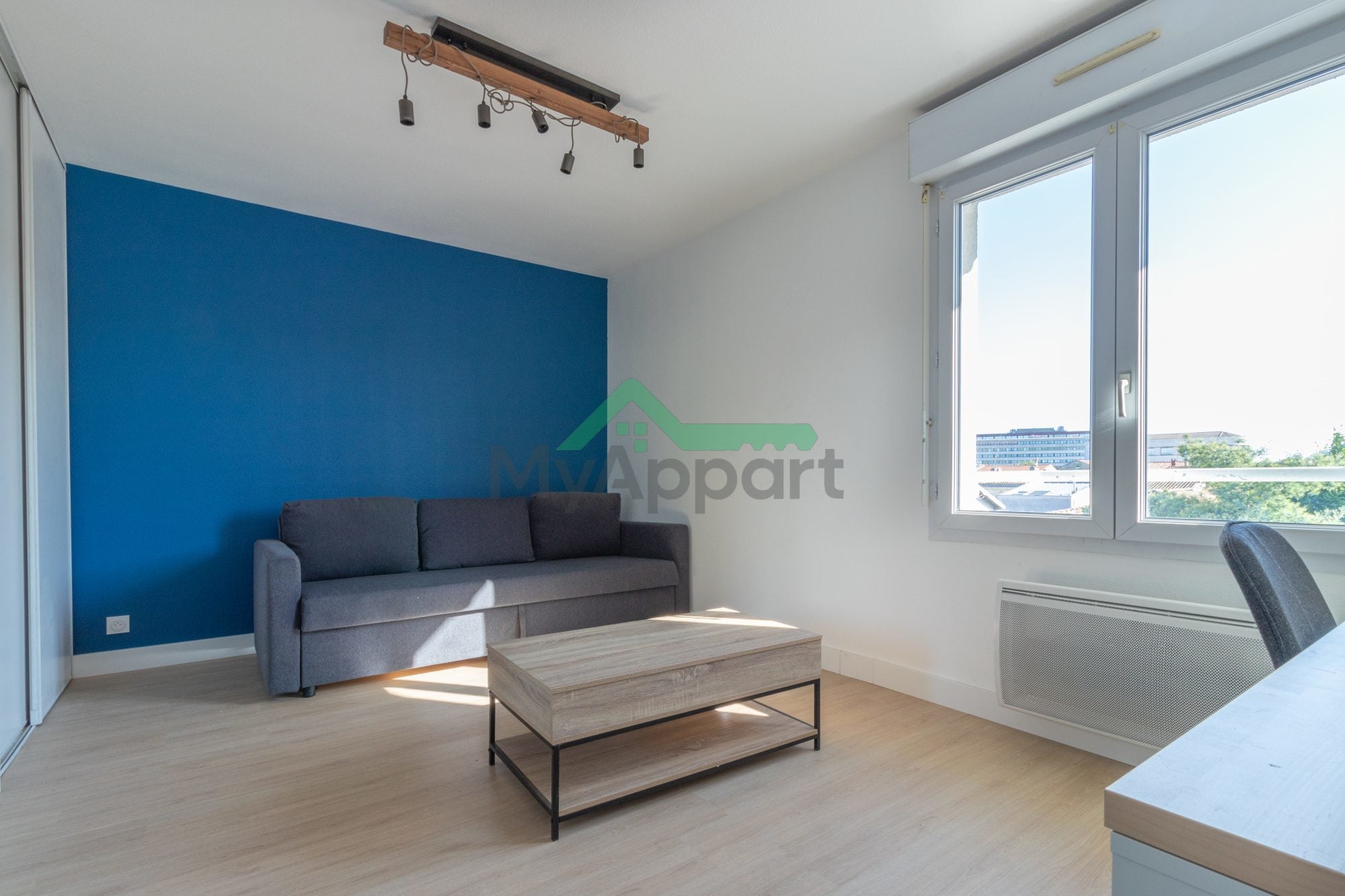 Appartement meublé 1 pièce 23 m², Bordeaux - 730 € — photo 1