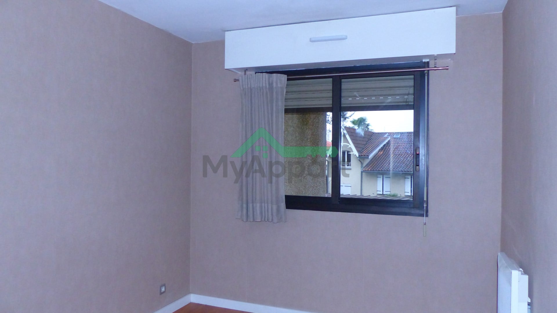 Appartement T3 avec balcon avec parking — photo 3