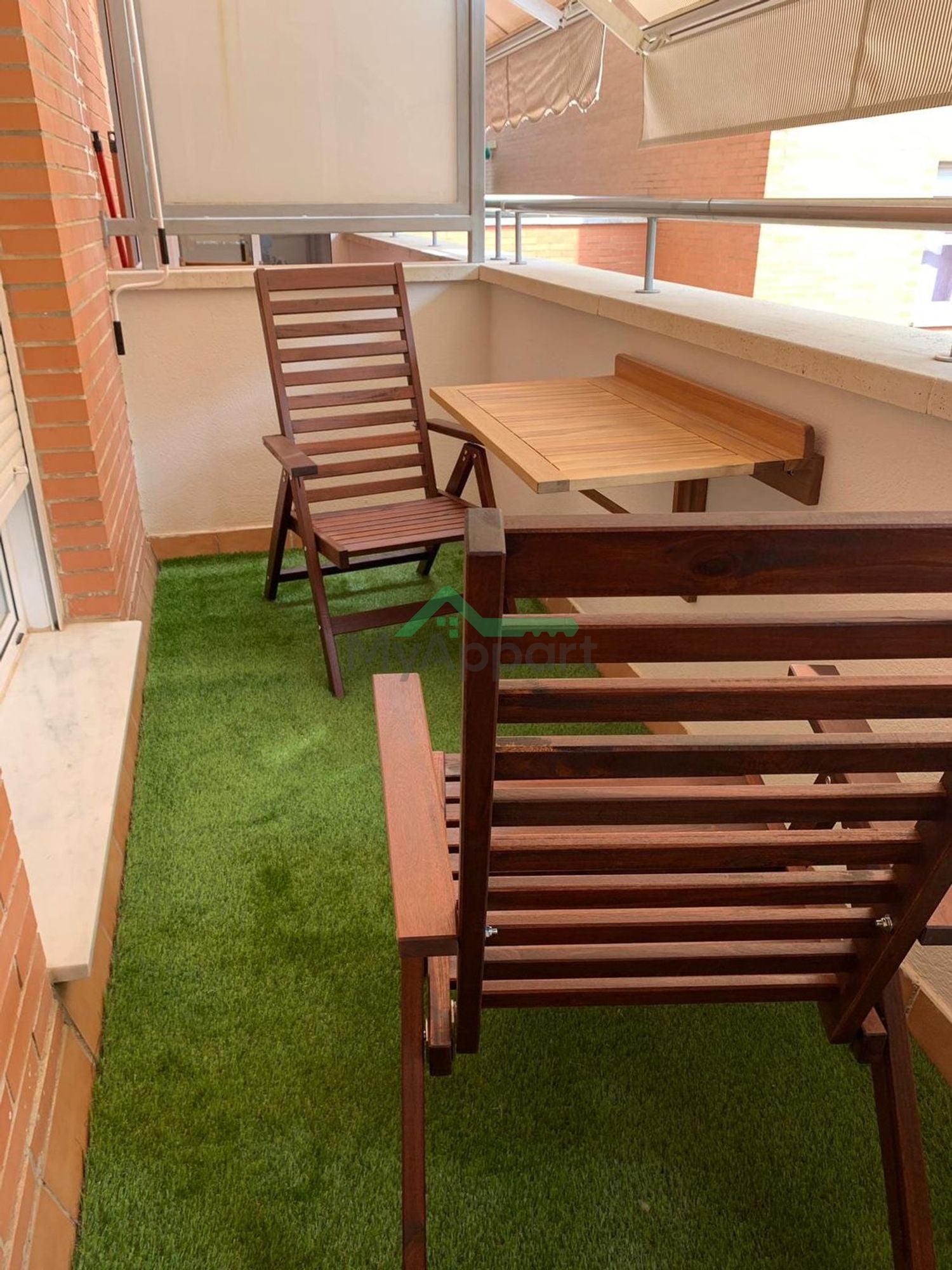 Piso luminoso con terraza vestidor — foto 1