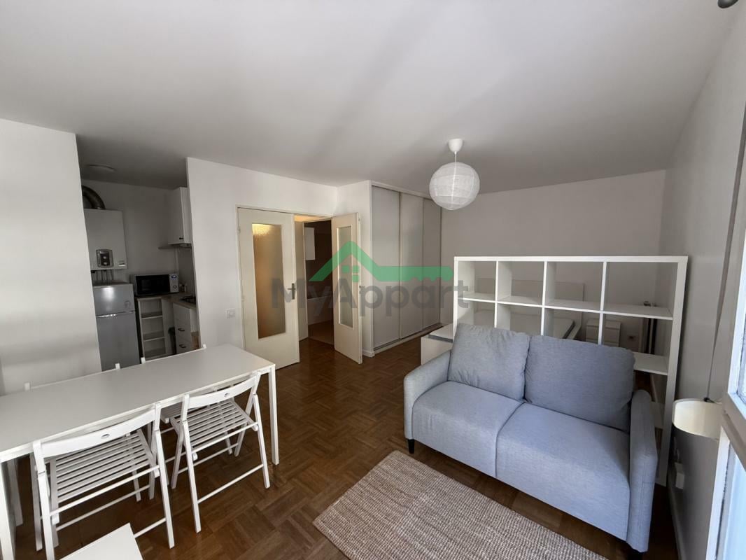 Studio meublé 30 m², Villeurbanne - 685 € — photo 2