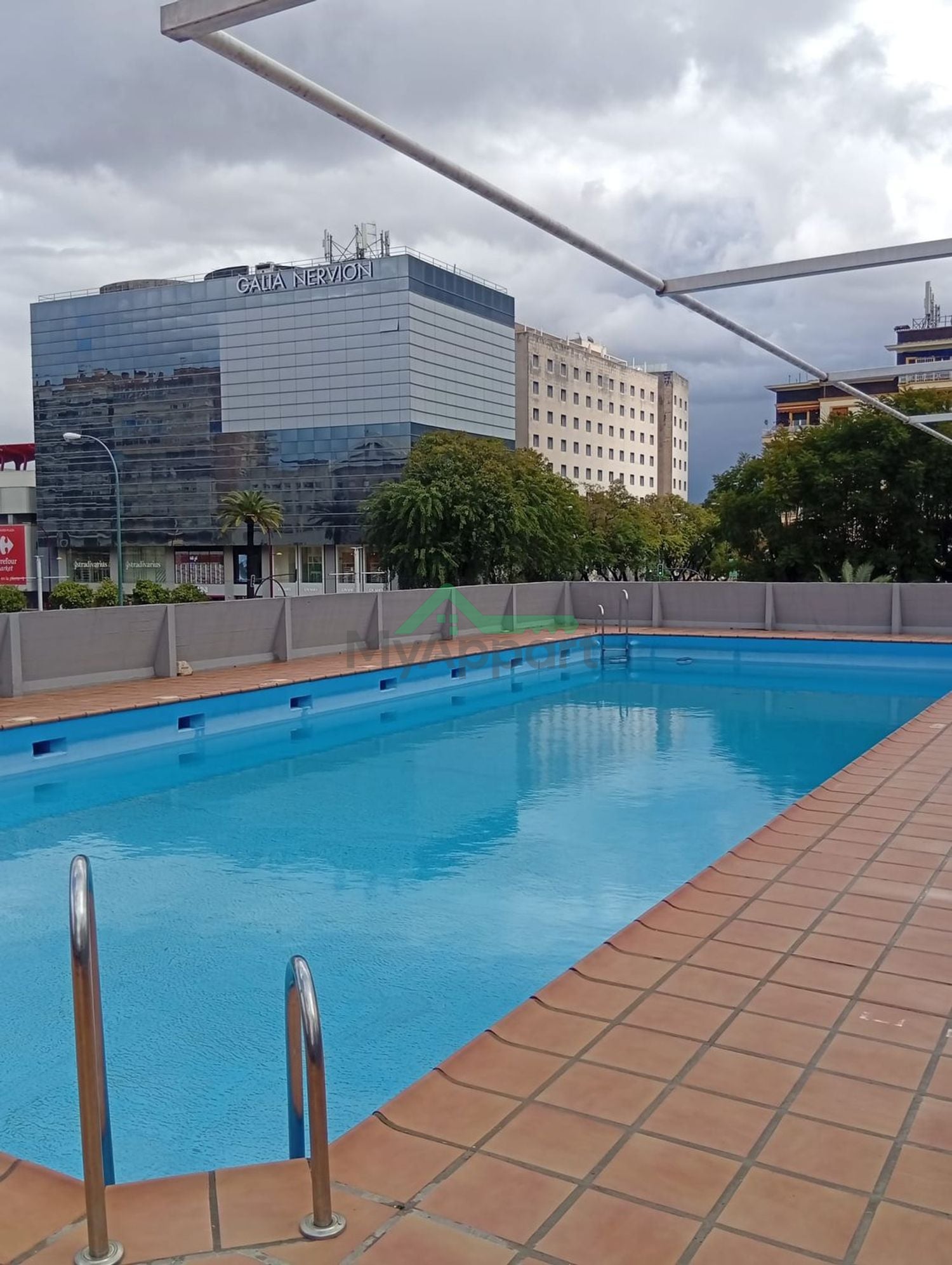 Piso luminoso con seguridad 24h — foto 1