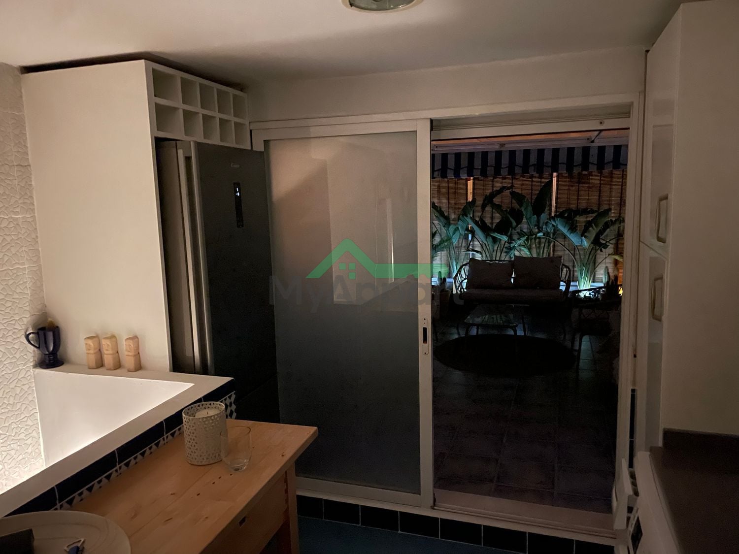 Casa adosada con terraza equipada — foto 10