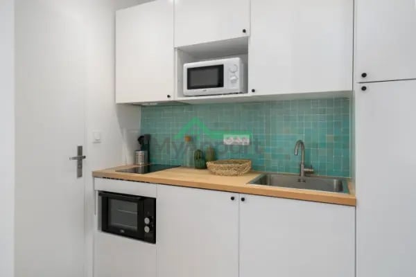 Magnifique studio meublé refait à neuf 20m² près de la place Bellecour — photo 5