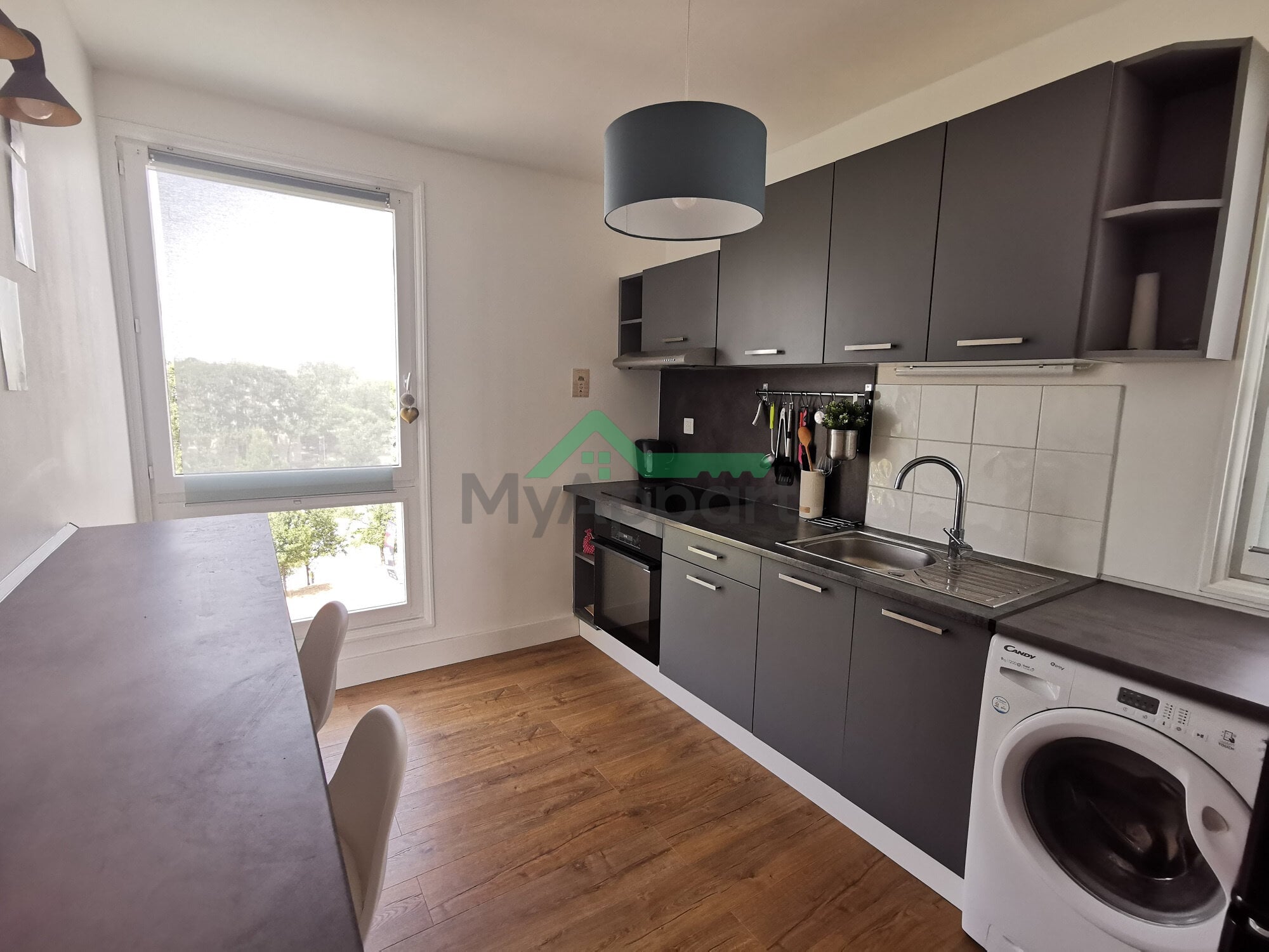 Appartement meublé 2 pièces 56 m², Montpellier - 920 € — photo 3
