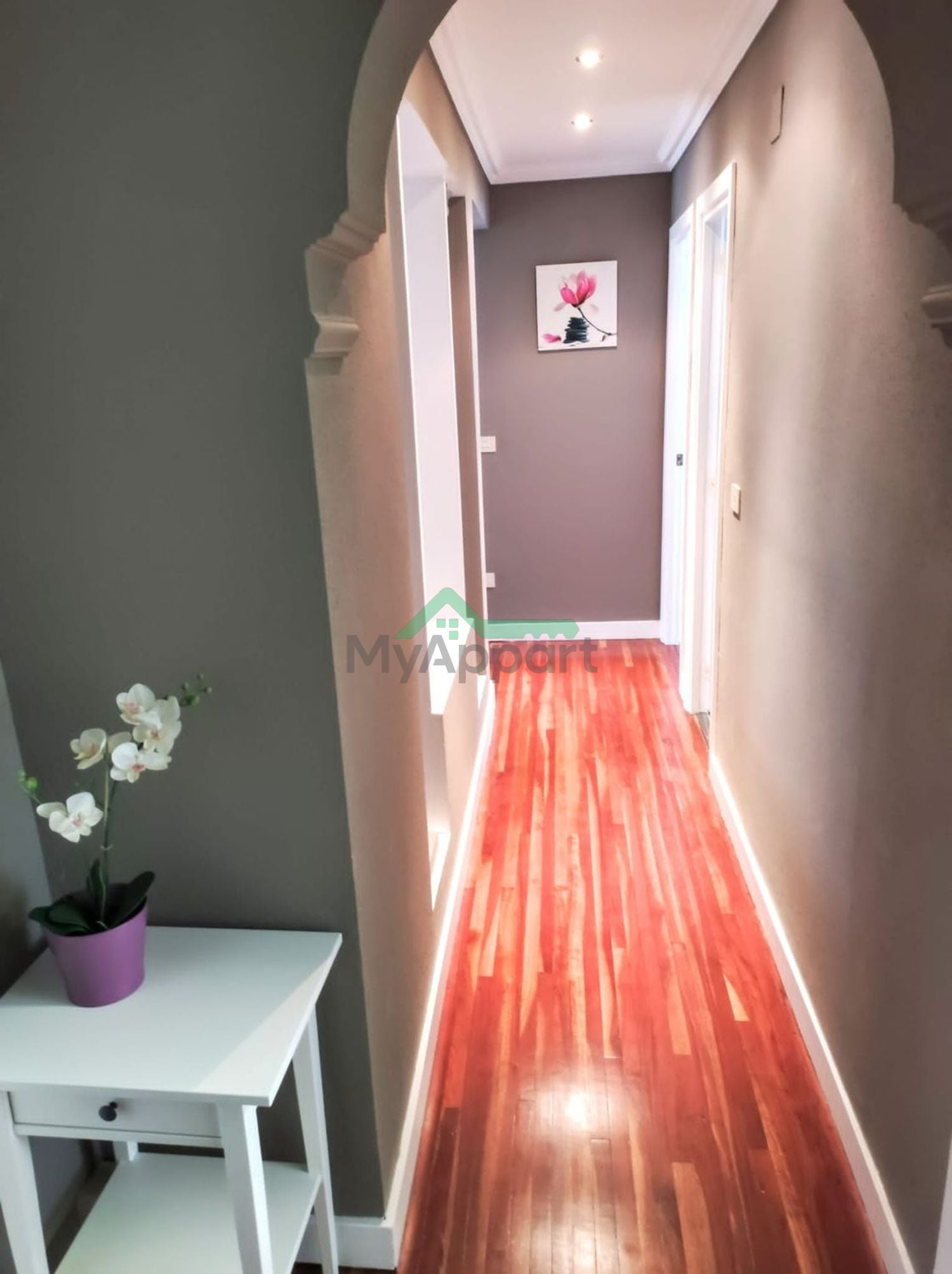 Piso con terraza y vistas despejadas — foto 11