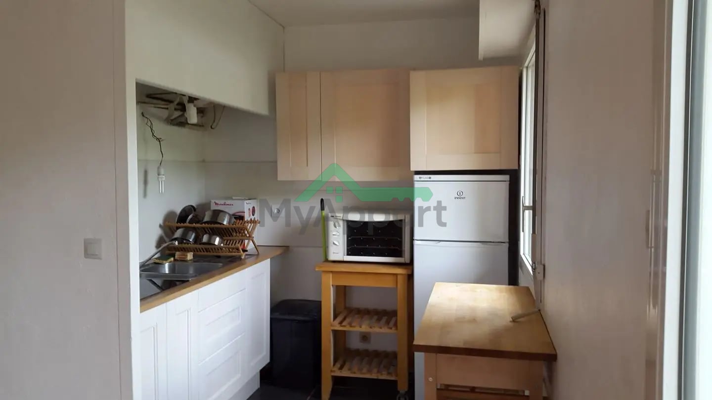 Appartement meublé parking cuisine équipée — photo 2