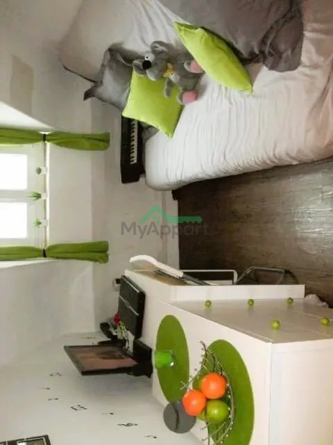 Studio meublé cuisine équipée — photo 1