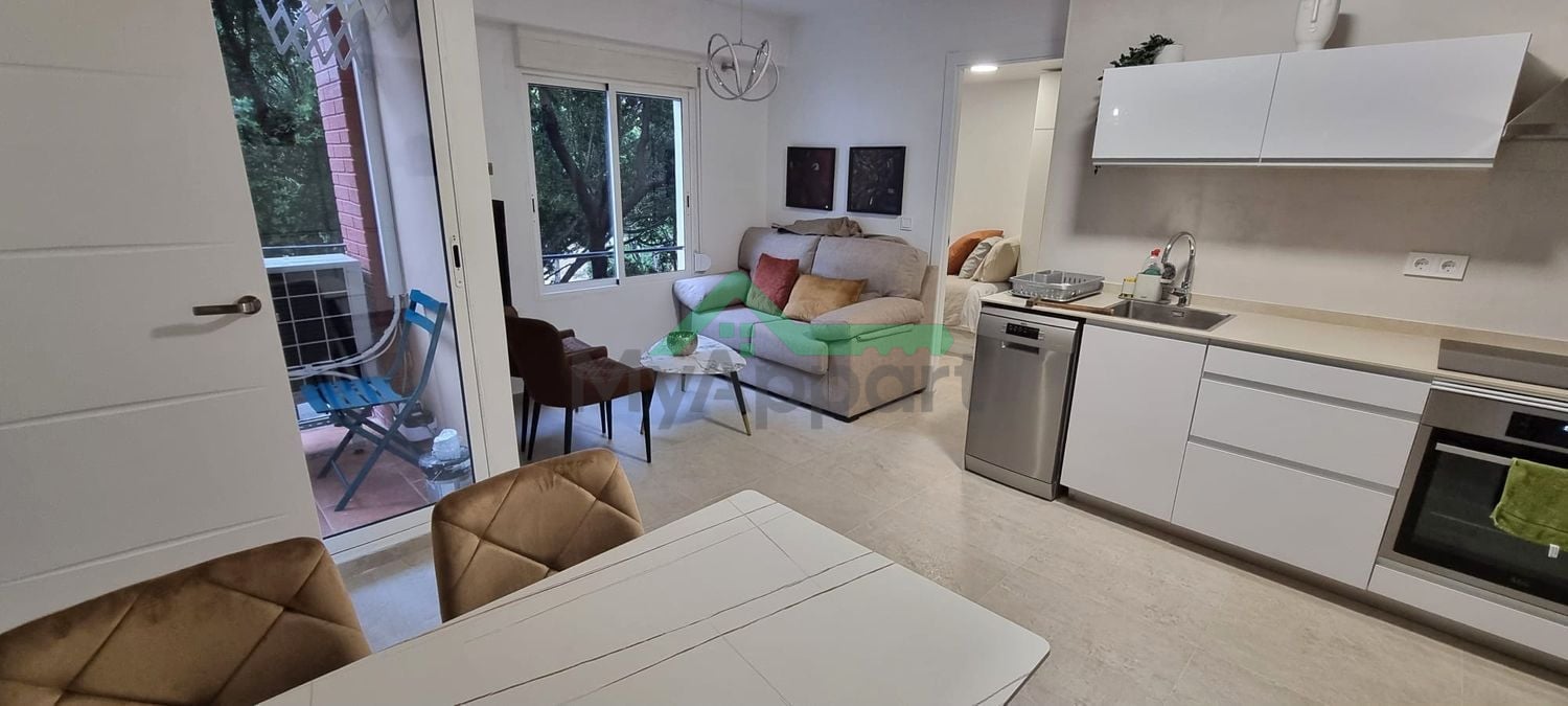 Piso reformado con balcón y vistas — foto 4