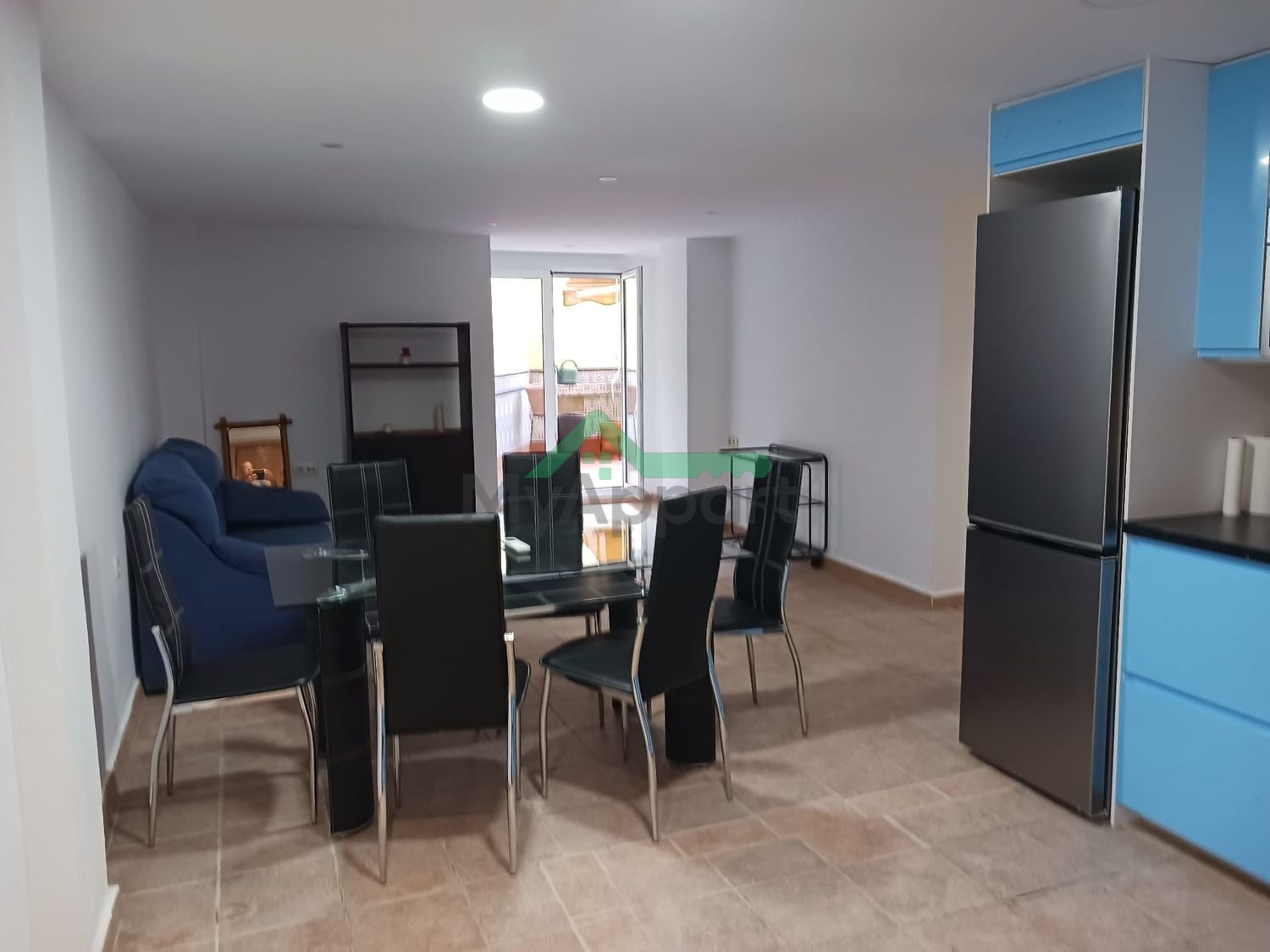 Apartamento 2 hab. servicios incluidos — foto 2