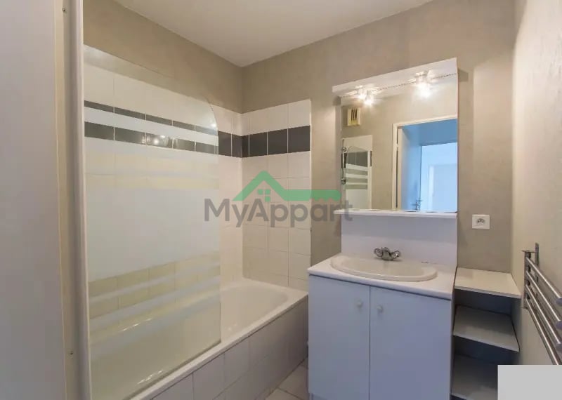 Appartement T2 meublé lumineux — photo 8