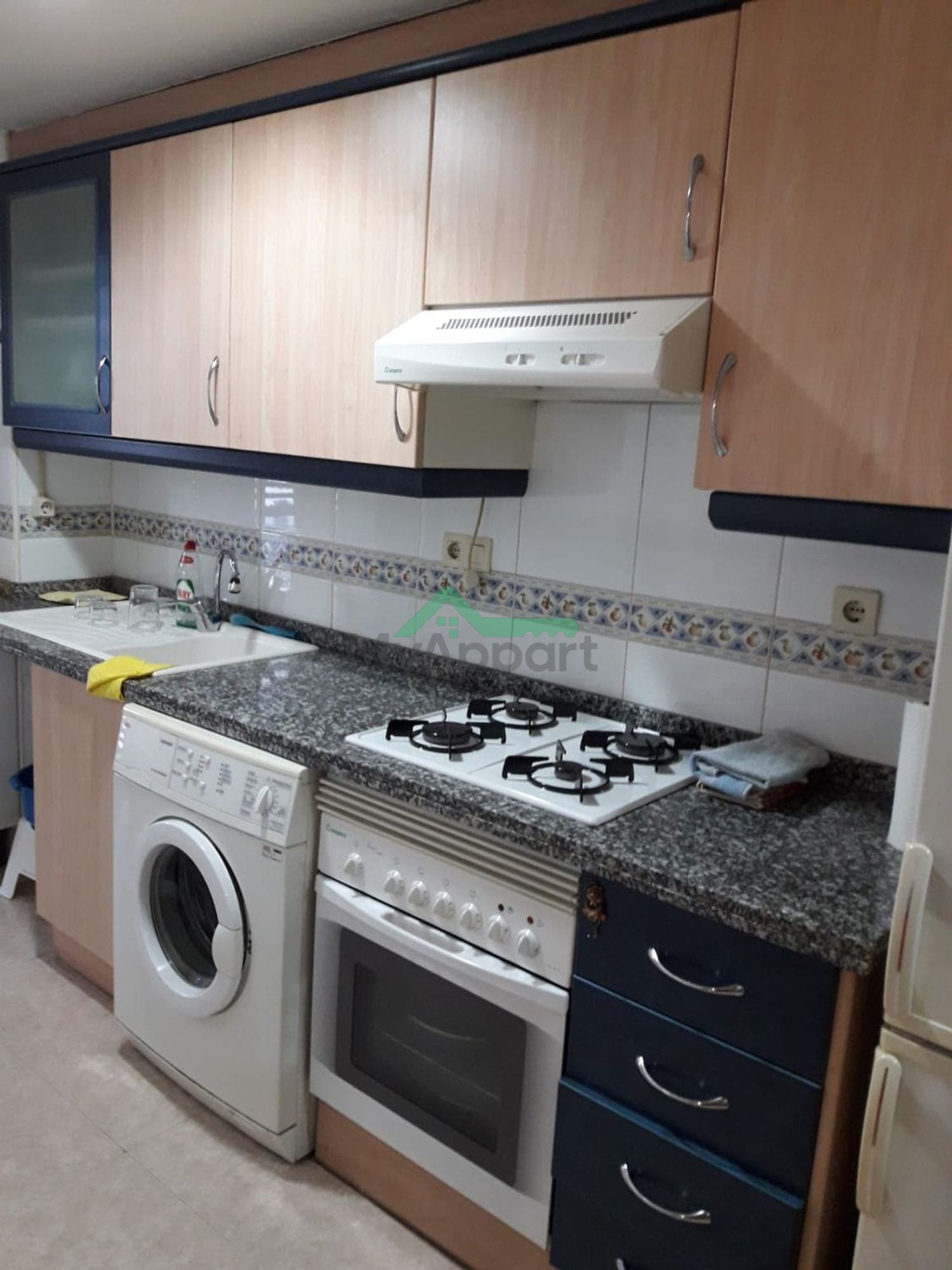 Piso amueblado con piscina y padel — foto 4