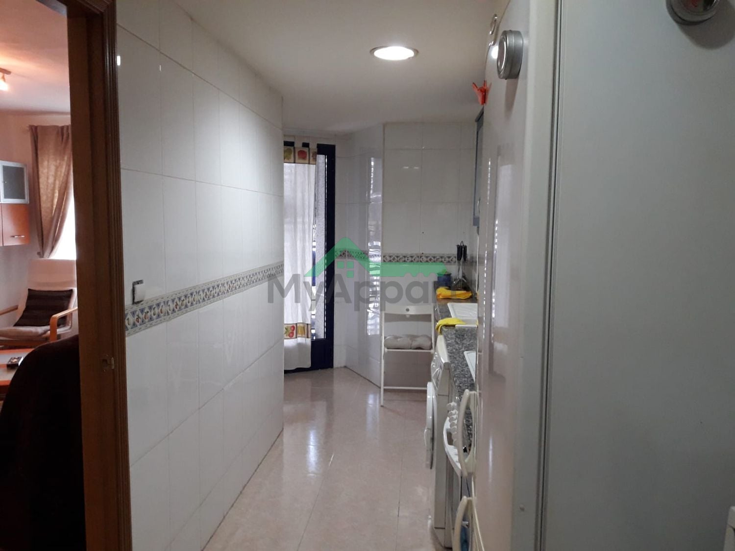 Piso amueblado con piscina y padel — foto 10