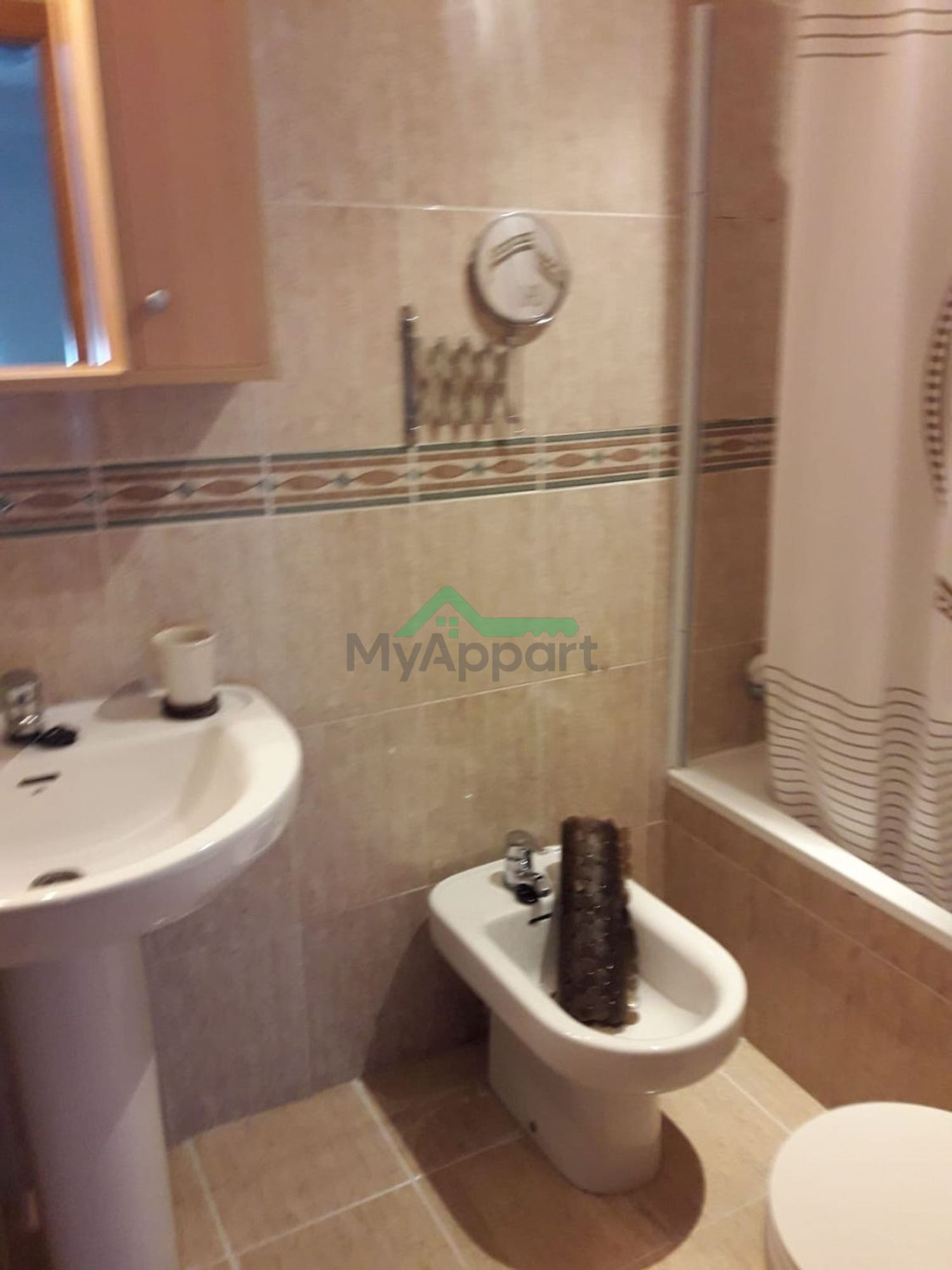 Piso amueblado con piscina y padel — foto 5