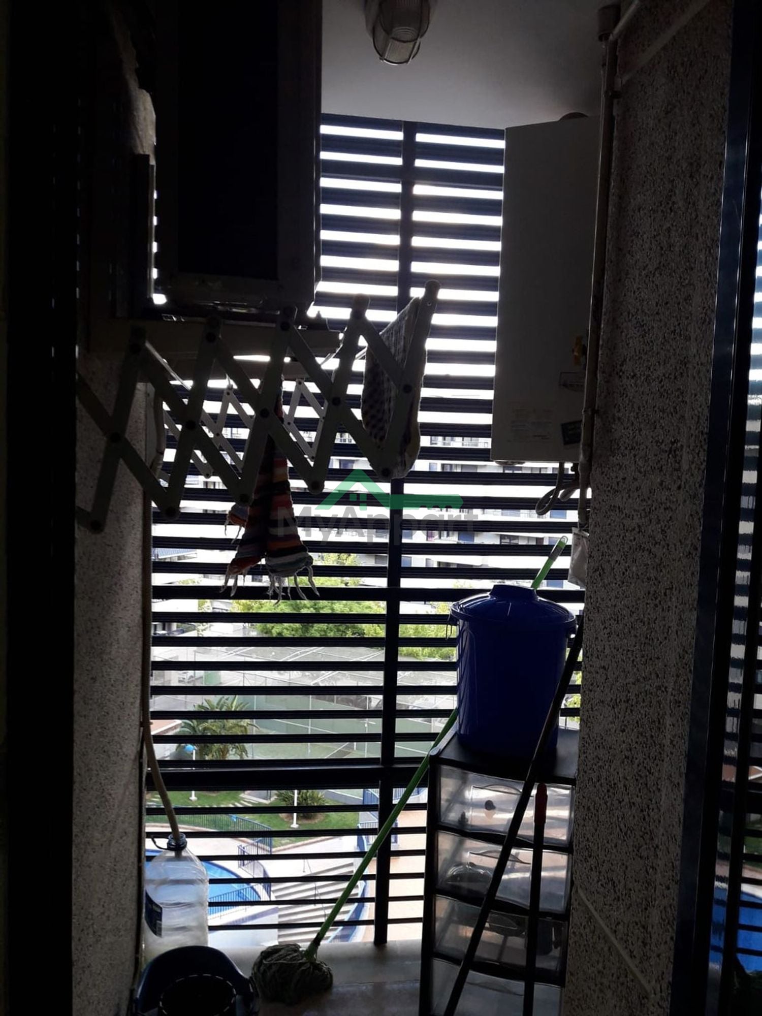 Piso amueblado con piscina y padel — foto 7