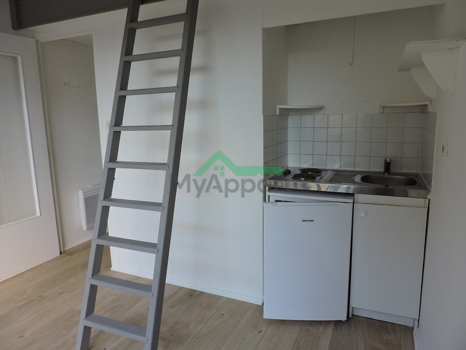 Studio à louer — photo 2