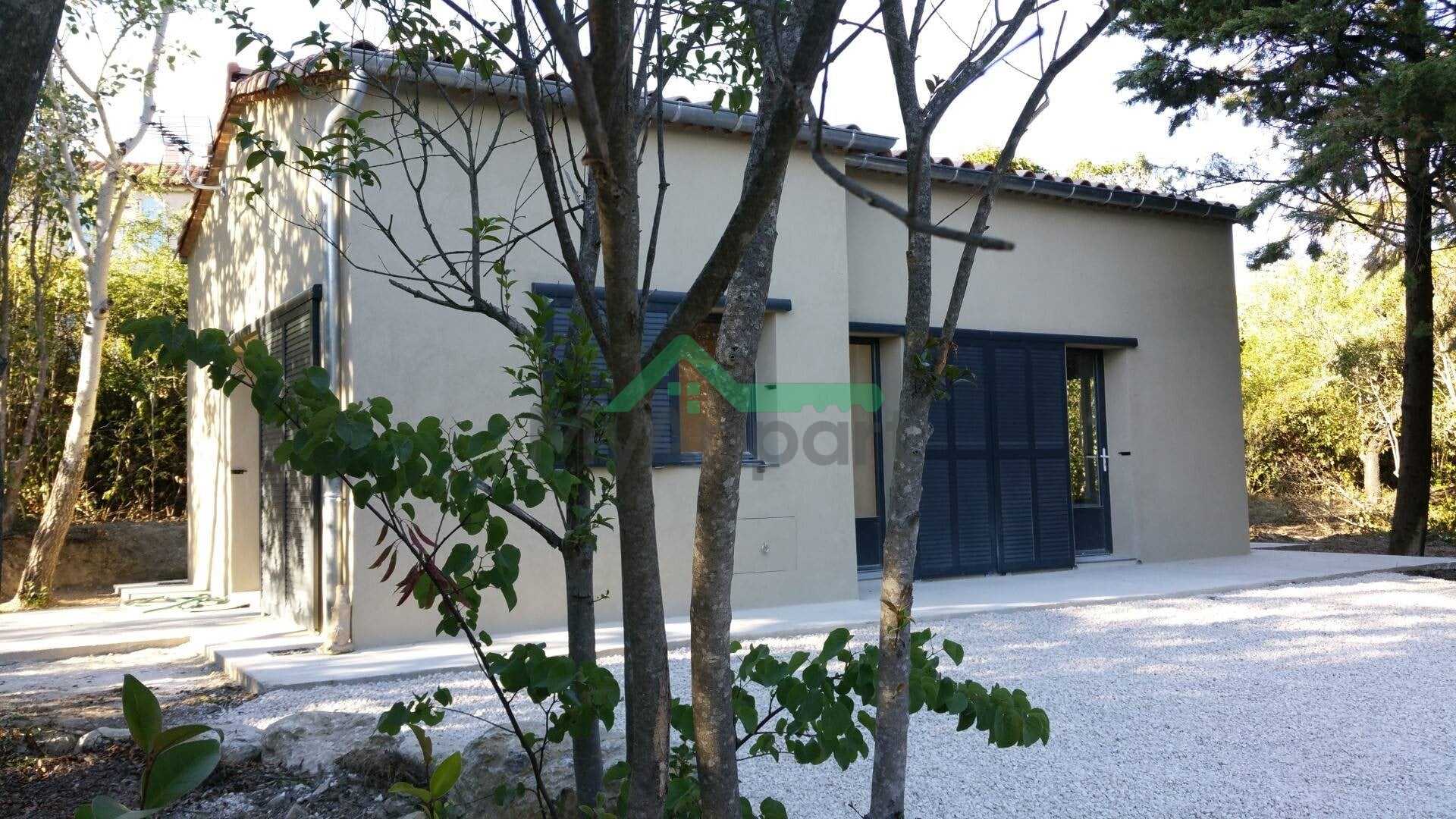Studio meublé avec terrasse et parking — photo 1