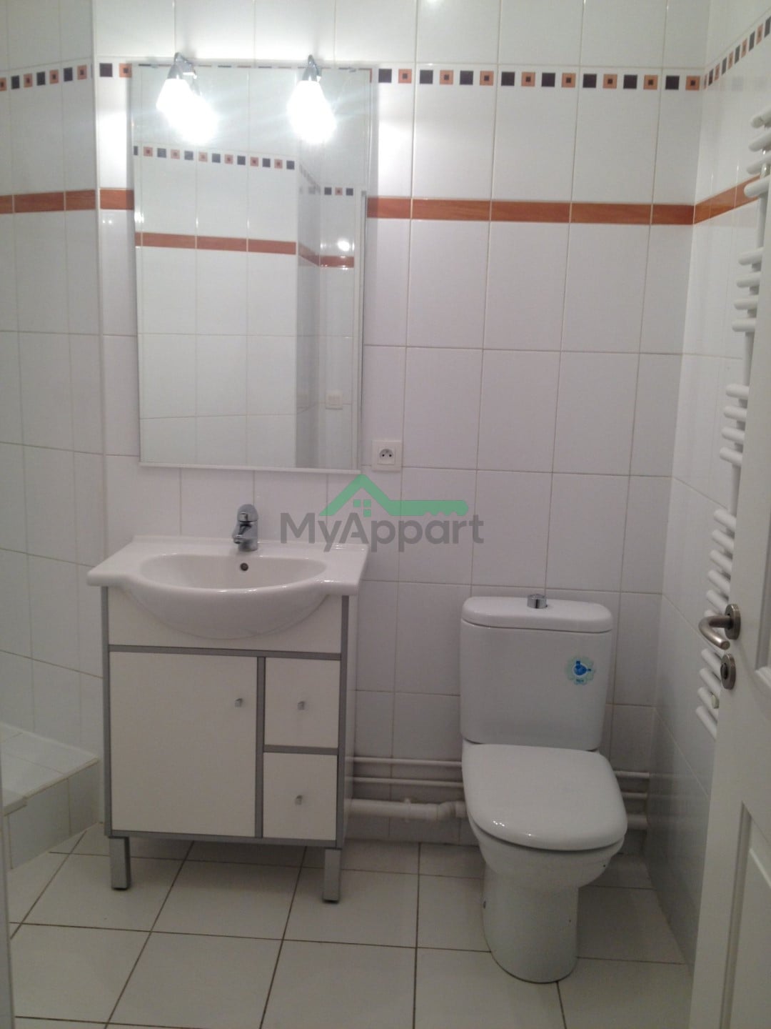 Studio meublé rénové — photo 3