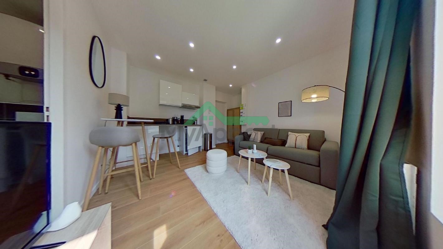 Location Studio 20 m² Lyon 7ème - Gerland - Rue Jean Vallier