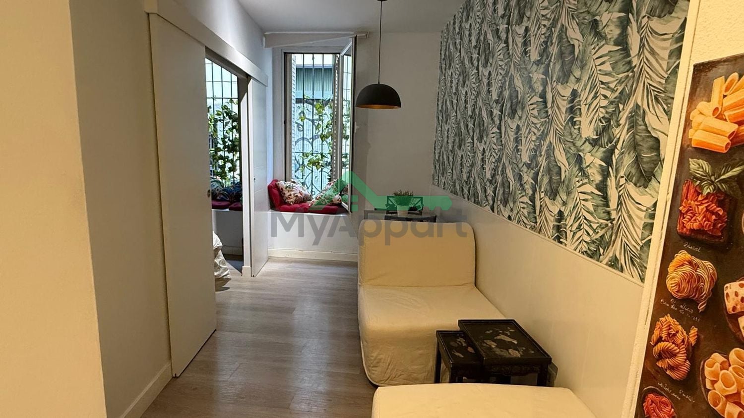 Piso amueblado con dos balcones — foto 1