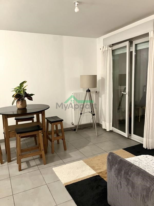 Appartement meublé 2 pièces balcon garage — photo 2