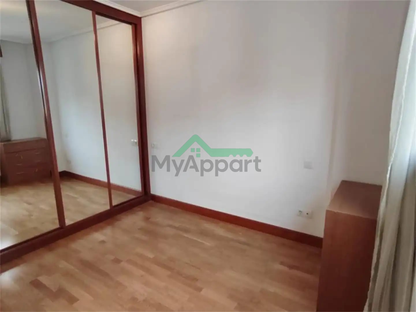 Piso 2 habitaciones balcón — foto 9
