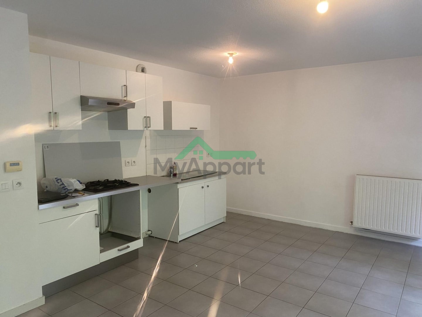 Appartement T3 avec balcon avec parking — photo 3
