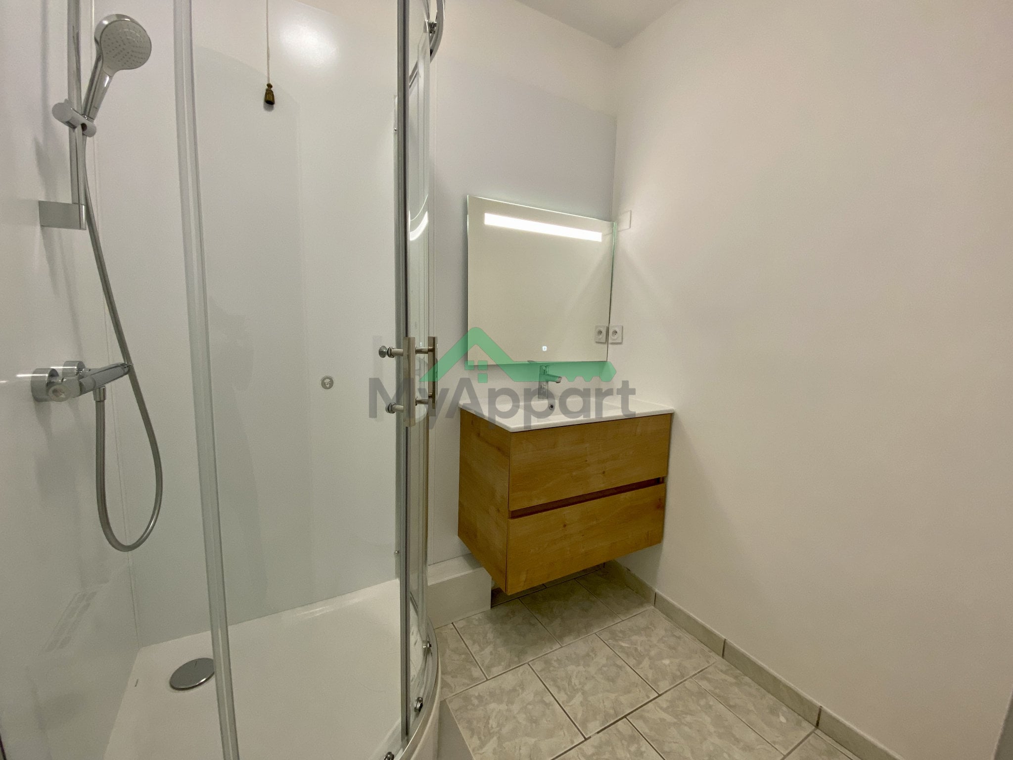 Appartement 2 pièces 60 m², Mérignac - 820 € — photo 3