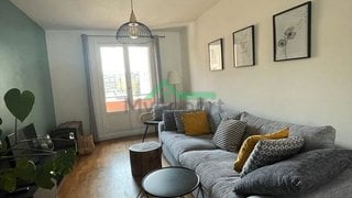 Location Villeurbanne gratte ci — photo 1