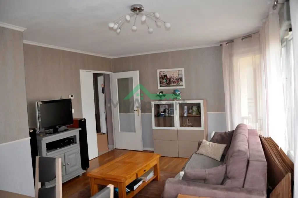 Appartement meublé lumineux terrasse box — photo 6