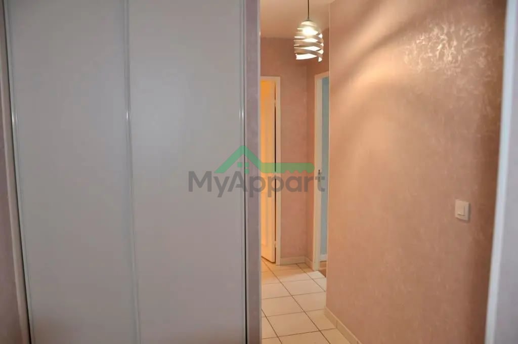 Appartement meublé lumineux terrasse box — photo 7