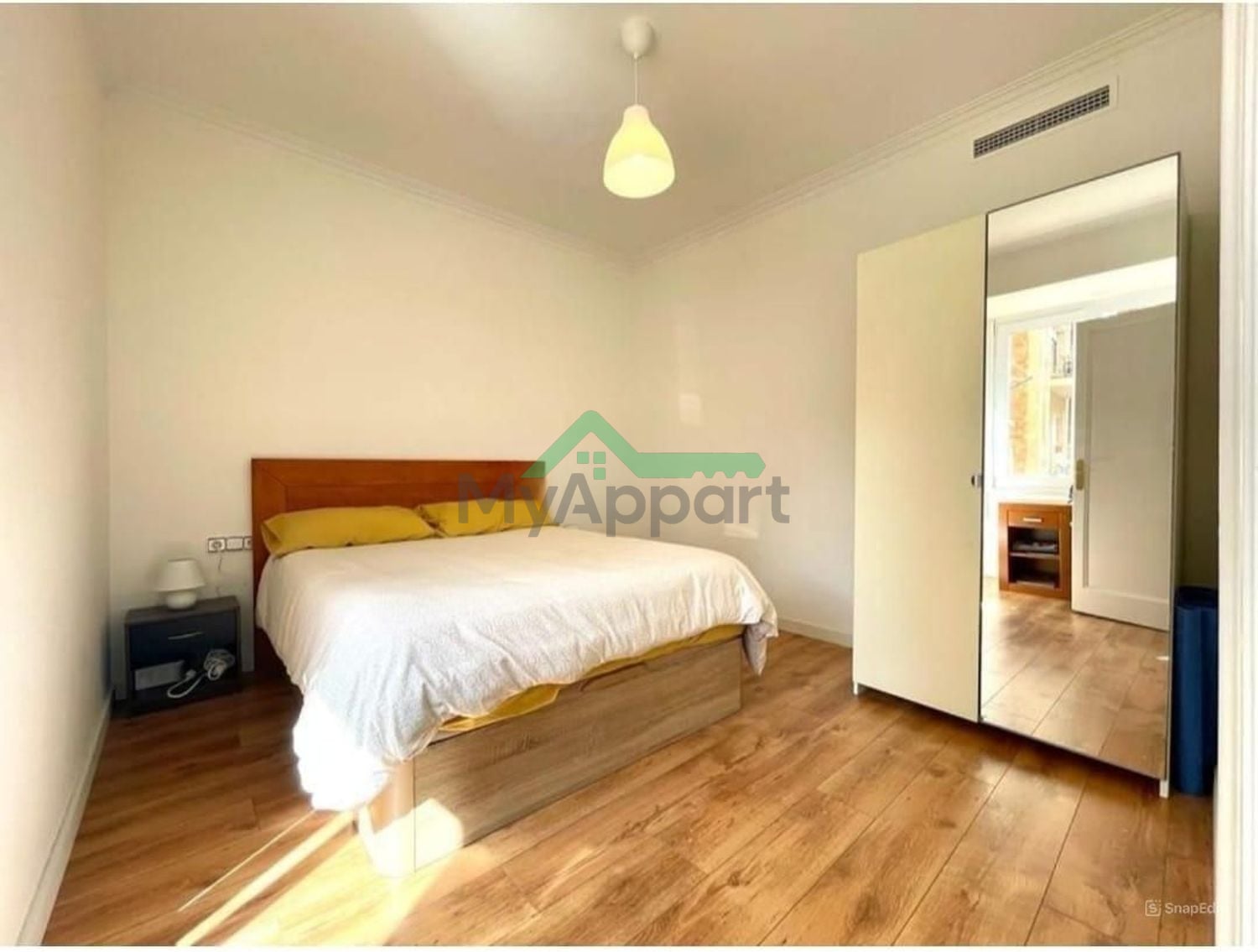 Piso reformado amueblado 3 hab — foto 5