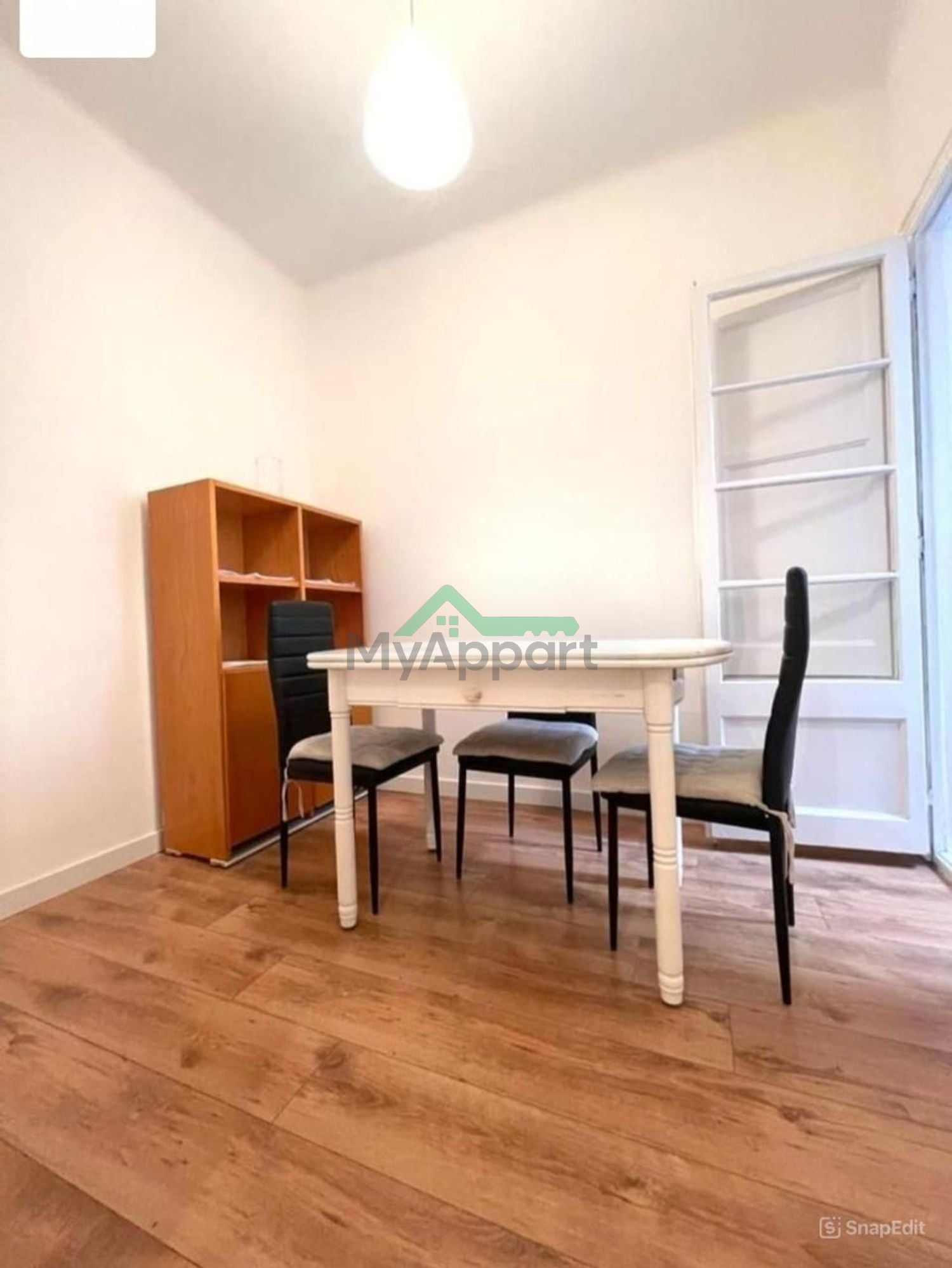 Piso reformado amueblado 3 hab — foto 10