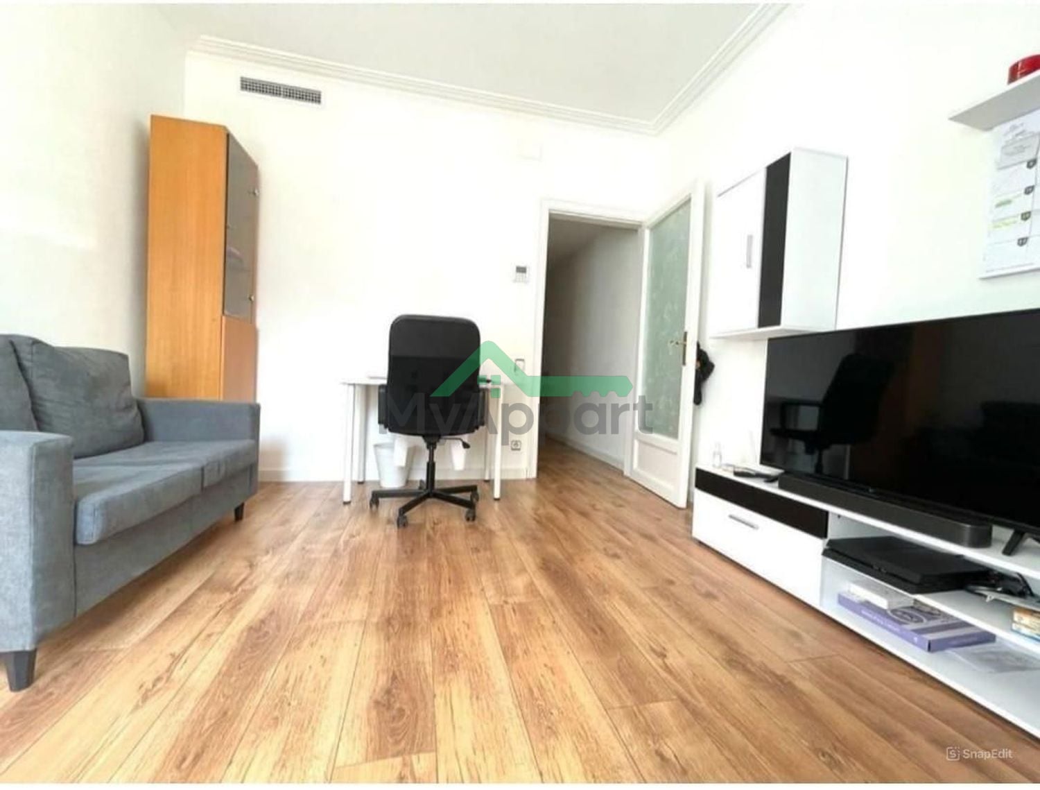 Piso reformado amueblado 3 hab — foto 3