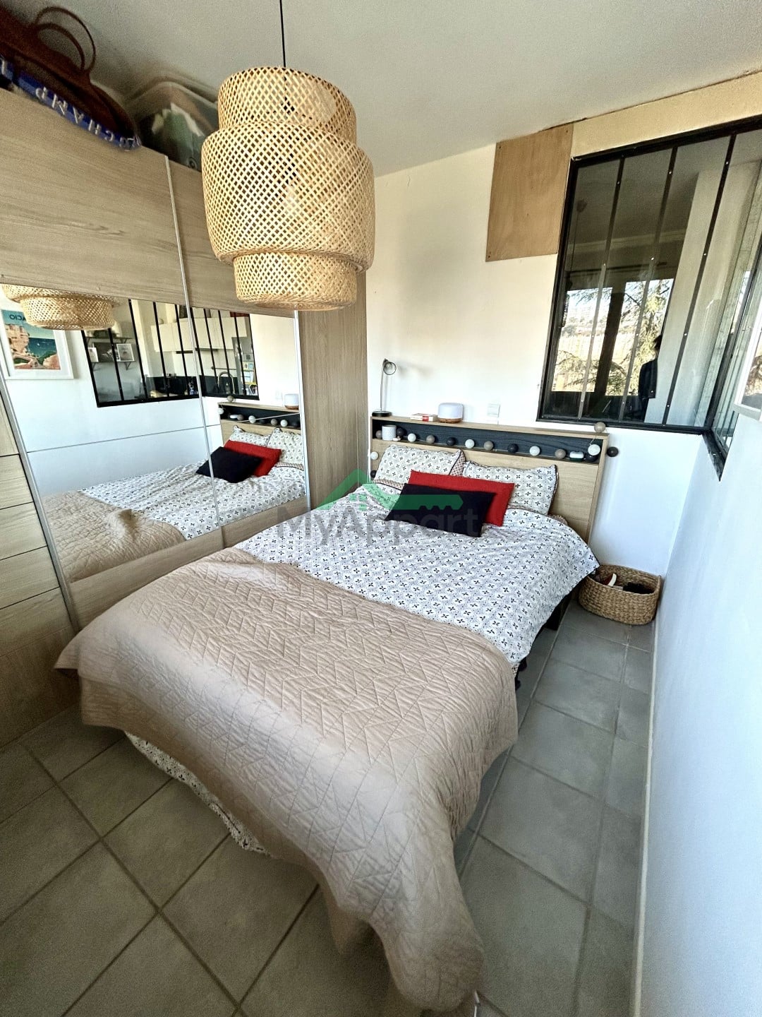Appartement meublé balcon vue Saône — photo 5