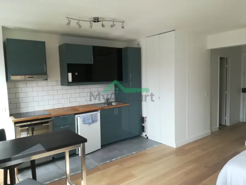 Appartement lumineux à Paris 18ème — photo 3