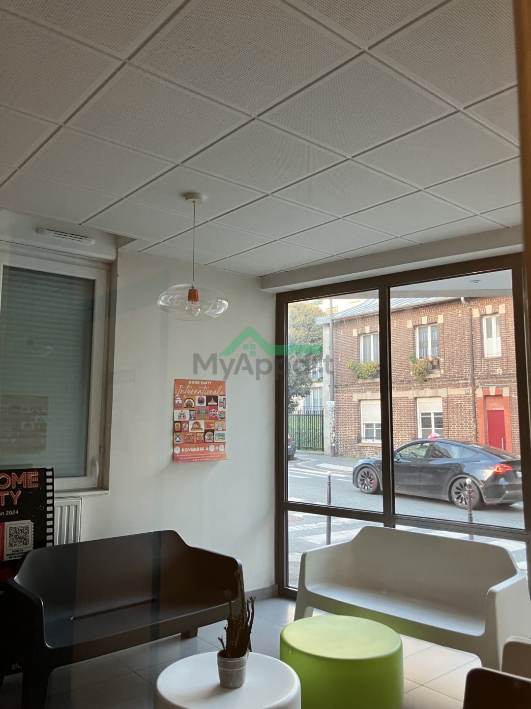 Studio lumineux près métro — photo 4