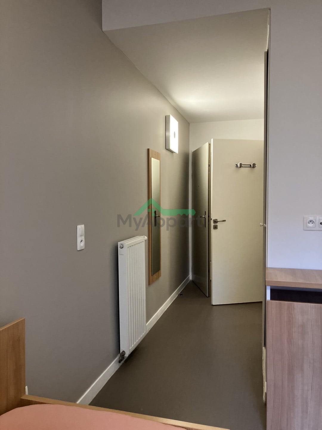 Studio lumineux près métro — photo 8