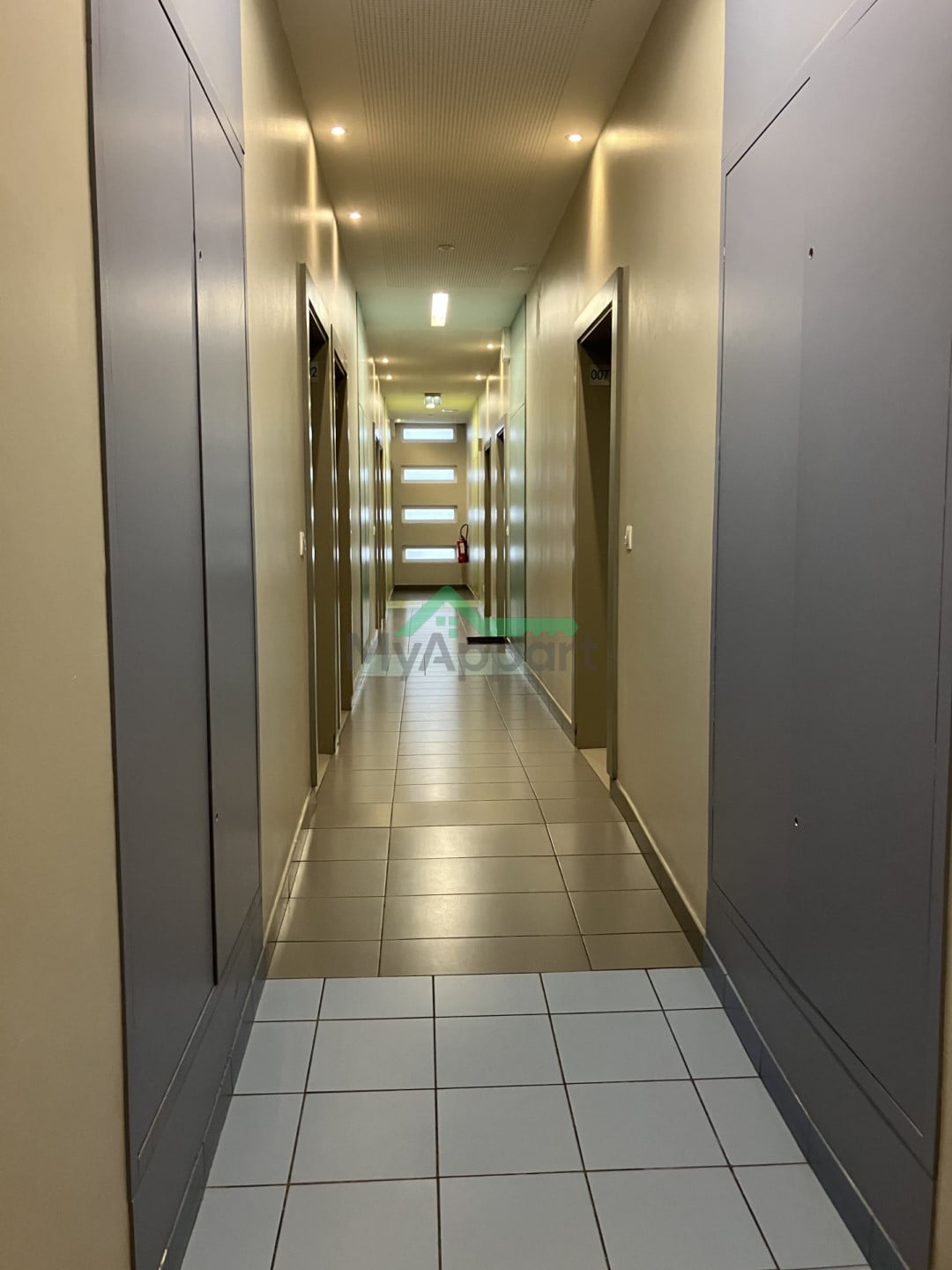 Studio lumineux près métro — photo 3